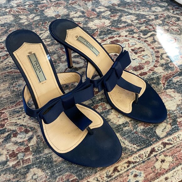 Prada Blue Satin Fuoco Bow Thong Sandals Size 39 - Picture 2 of 8